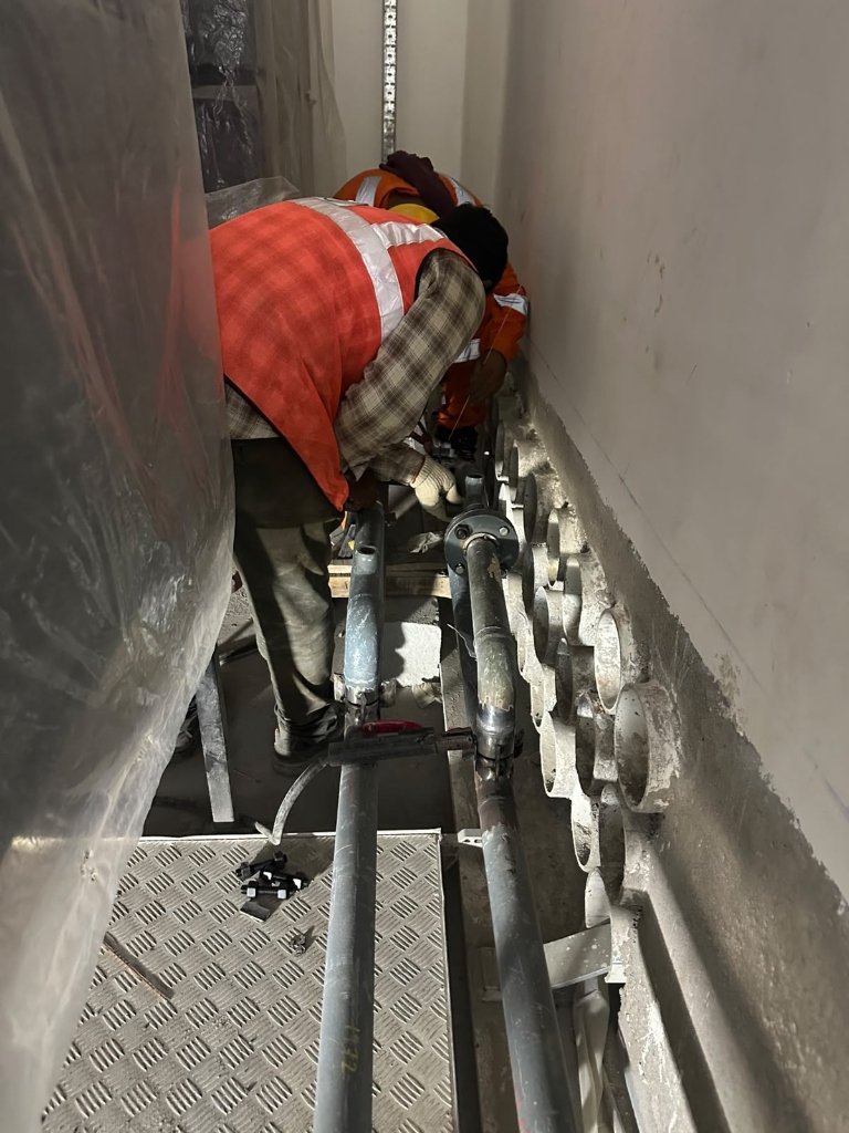 L & T Jamnagar Piping & Installation
