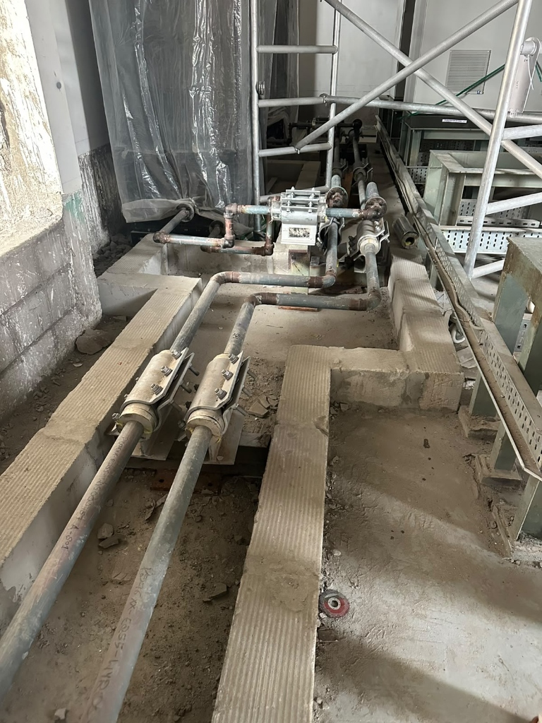 L & T Jamnagar Industrial Piping Setup